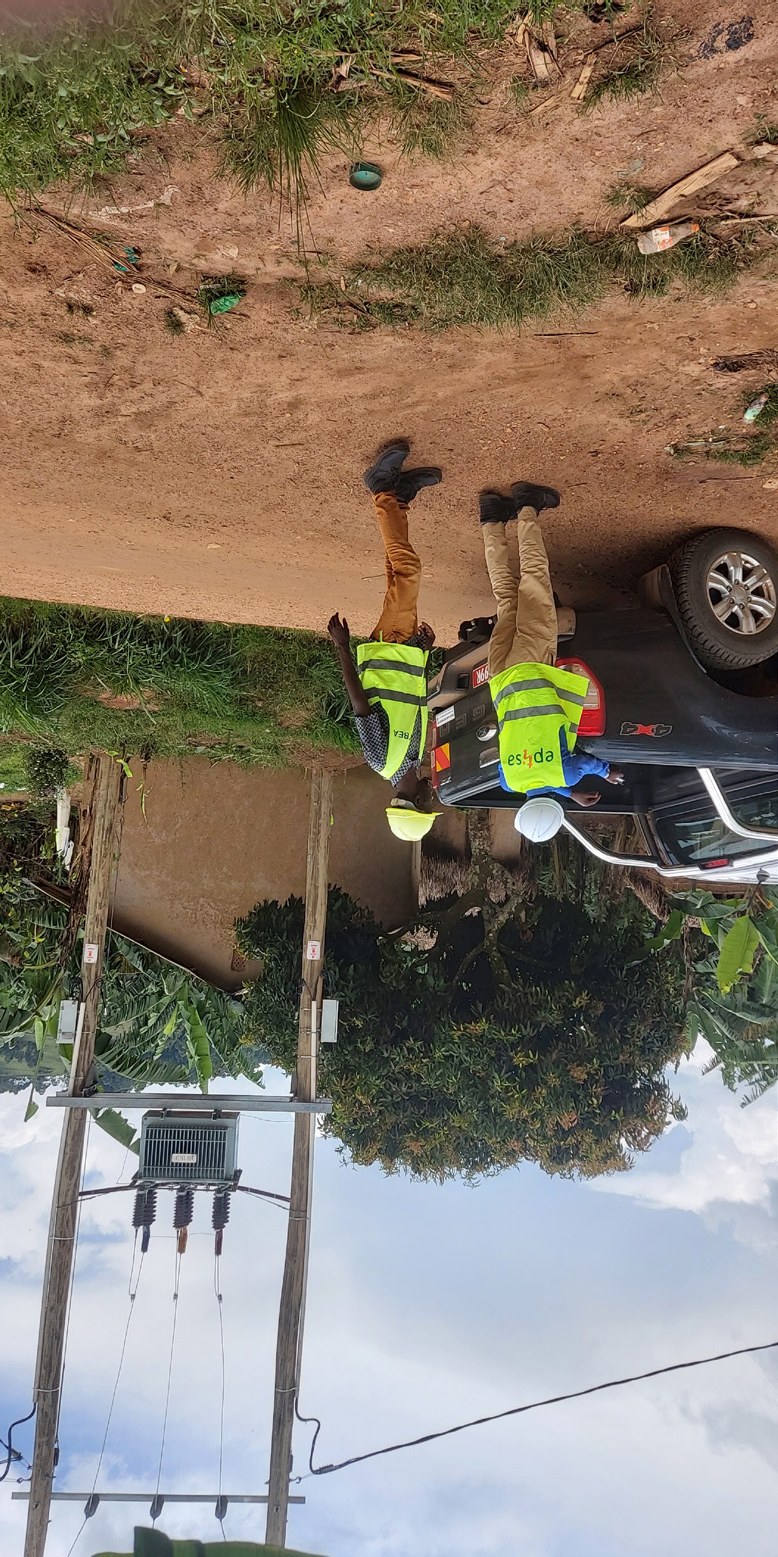 Medium-voltage line construction